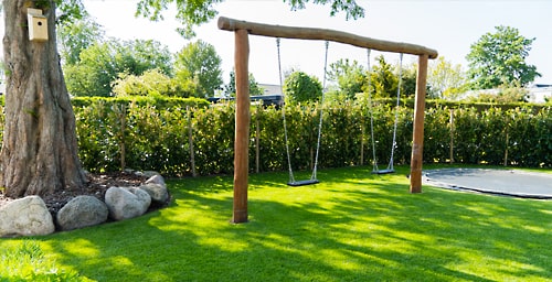 HybridLawn-natural-grass-and-swing